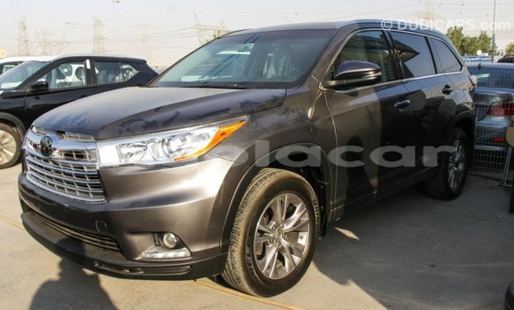 Comprar Importar Toyota Highlander Outro Carro em Import - Dubai em Bengo Province Comprar Importar Toyota Highlander Outro Carro em Import - Dubai em Bengo Province