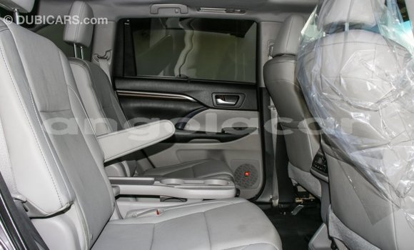 Comprar Importar Toyota Highlander Outro Carro em Import - Dubai em Bengo Province Comprar Importar Toyota Highlander Outro Carro em Import - Dubai em Bengo Province