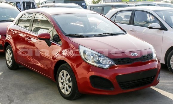 Comprar Importar Kia Carens Vermelho Carro em Import - Dubai em Bengo Province Comprar Importar Kia Carens Vermelho Carro em Import - Dubai em Bengo Province