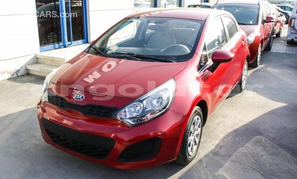 Comprar Importar Kia Carens Vermelho Carro em Import - Dubai em Bengo Province Comprar Importar Kia Carens Vermelho Carro em Import - Dubai em Bengo Province