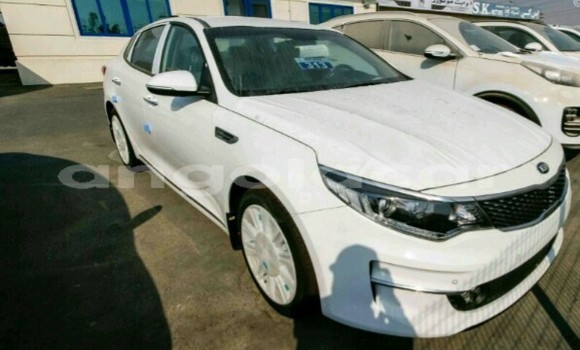 Comprar Novo Kia Optima Branco Carro em Luanda em Luanda Province Comprar Novo Kia Optima Branco Carro em Luanda em Luanda Province