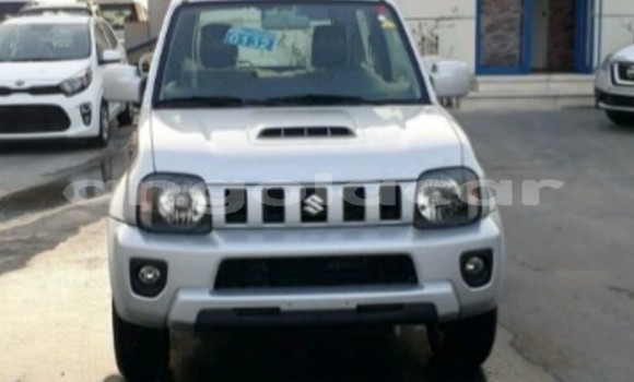 Buy New Suzuki Jimny White Car in Luanda in Luanda Province Buy New Suzuki Jimny White Car in Luanda in Luanda Province