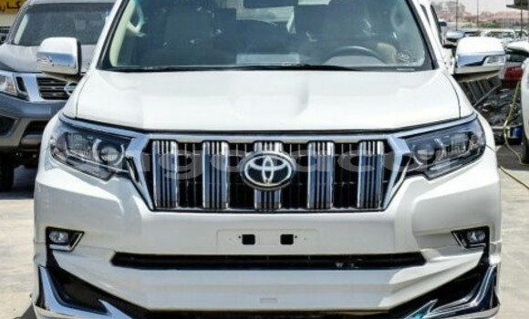 Comprar Usado Toyota Land Cruiser Prado Branco Carro em Luanda em Luanda Province Comprar Usado Toyota Land Cruiser Prado Branco Carro em Luanda em Luanda Province
