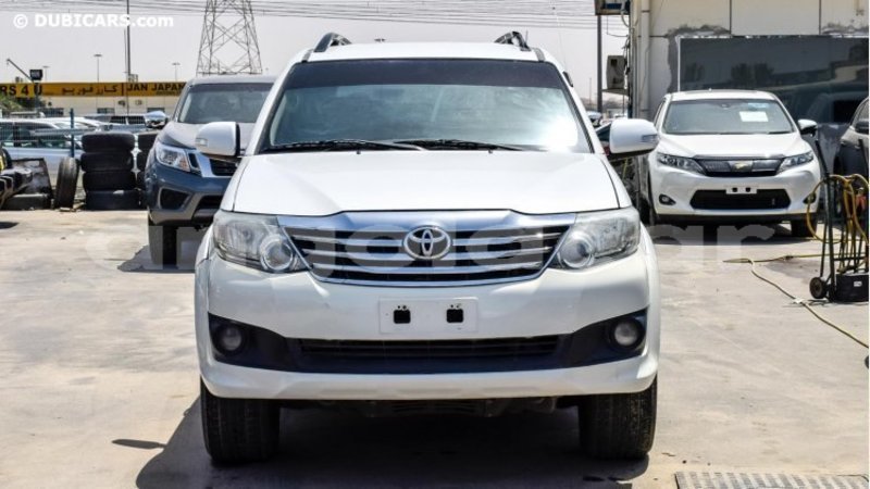 Big with watermark toyota fortuner luanda province luanda 3693