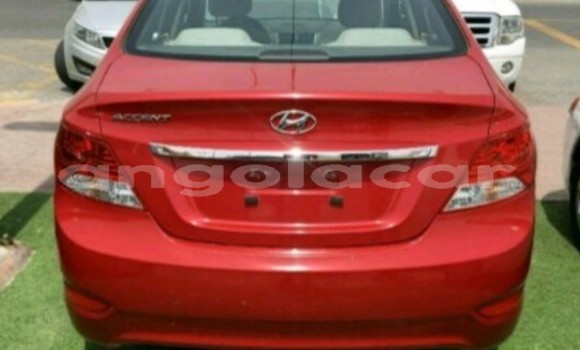 Buy New Hyundai Accent Red Car in Luanda in Luanda Province Buy New Hyundai Accent Red Car in Luanda in Luanda Province