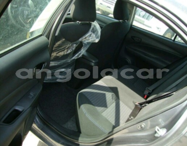 Big with watermark toyota yaris luanda province luanda 3745