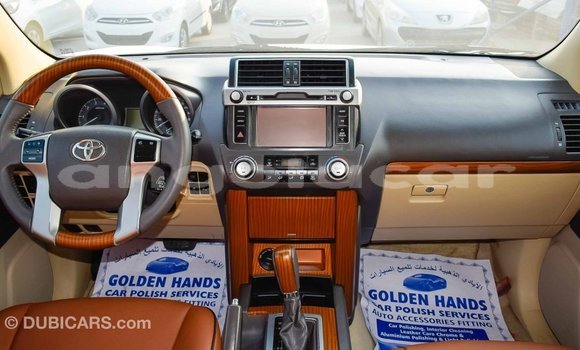 Comprar Importar Toyota Prado Branco Carro em Import - Dubai em Bengo Province Comprar Importar Toyota Prado Branco Carro em Import - Dubai em Bengo Province