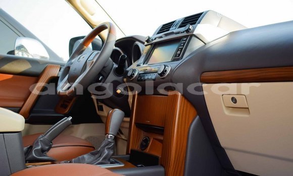 Comprar Importar Toyota Prado Branco Carro em Import - Dubai em Bengo Province Comprar Importar Toyota Prado Branco Carro em Import - Dubai em Bengo Province