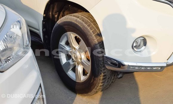 Comprar Importar Toyota Prado Branco Carro em Import - Dubai em Bengo Province Comprar Importar Toyota Prado Branco Carro em Import - Dubai em Bengo Province