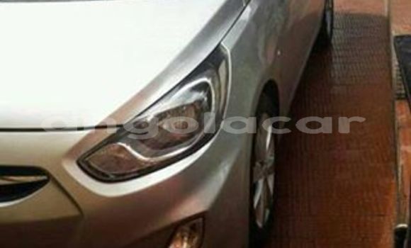 Comprar Importar Hyundai Accent Prata Carro em Luanda em Luanda Province Comprar Importar Hyundai Accent Prata Carro em Luanda em Luanda Province