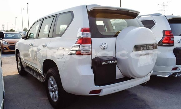 Comprar Importar Toyota Prado Branco Carro em Import - Dubai em Bengo Province Comprar Importar Toyota Prado Branco Carro em Import - Dubai em Bengo Province