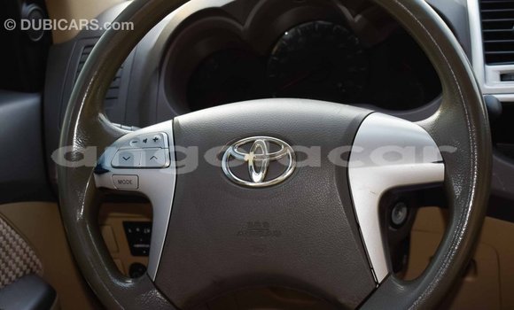 Comprar Importar Toyota Fortuner Preto Carro em Import - Dubai em Bengo Province Comprar Importar Toyota Fortuner Preto Carro em Import - Dubai em Bengo Province