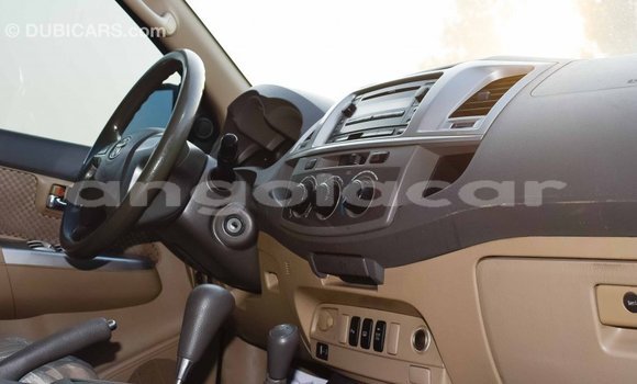 Comprar Importar Toyota Fortuner Preto Carro em Import - Dubai em Bengo Province Comprar Importar Toyota Fortuner Preto Carro em Import - Dubai em Bengo Province