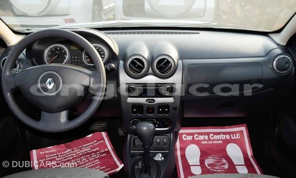 Comprar Importar Renault Duster Branco Carro em Import - Dubai em Bengo Province Comprar Importar Renault Duster Branco Carro em Import - Dubai em Bengo Province