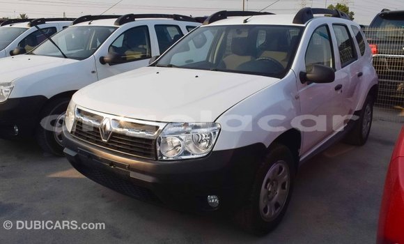 Buy Import Renault Duster White Car in Import - Dubai in Bengo Province Buy Import Renault Duster White Car in Import - Dubai in Bengo Province