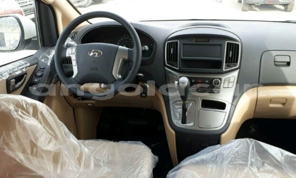 Comprar Novo Hyundai H1 Branco Carro em Luanda em Luanda Province Comprar Novo Hyundai H1 Branco Carro em Luanda em Luanda Province