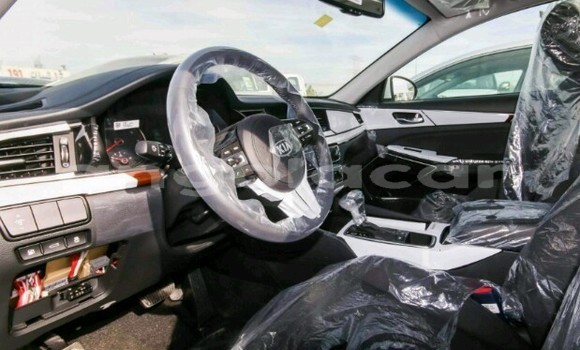 Comprar Novo Kia Cadenza Outro Carro em Luanda em Luanda Province Comprar Novo Kia Cadenza Outro Carro em Luanda em Luanda Province
