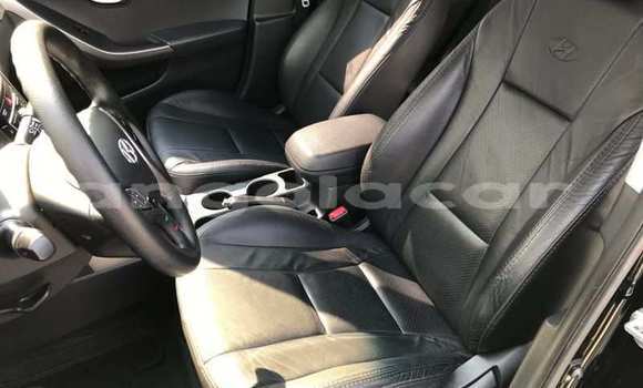 Acheter Neuf Voiture Hyundai i30 Noir à Luanda, Province de Luanda Acheter Neuf Voiture Hyundai i30 Noir à Luanda, Province de Luanda