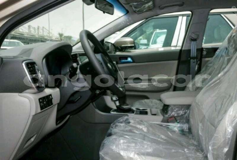 Big with watermark kia sportage luanda province luanda 3859