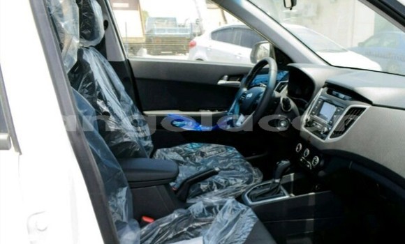Buy New Hyundai Creta White Car in Luanda in Luanda Province Buy New Hyundai Creta White Car in Luanda in Luanda Province