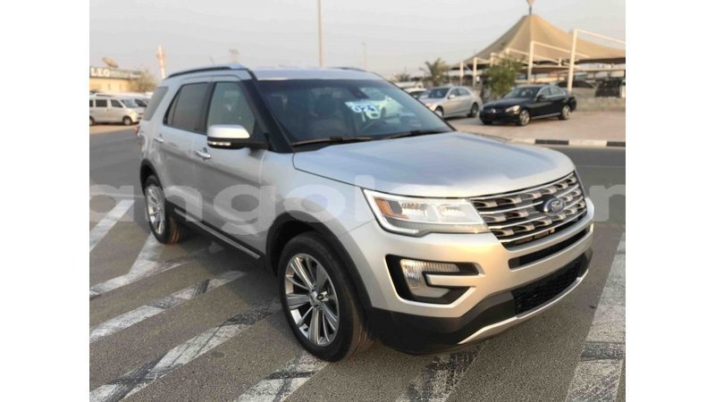 Big with watermark ford explorer bengo province import dubai 3929