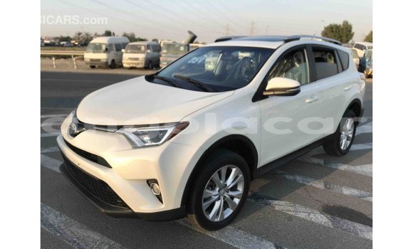 Comprar Importar Toyota 4Runner Branco Carro em Import - Dubai em Bengo Province Comprar Importar Toyota 4Runner Branco Carro em Import - Dubai em Bengo Province