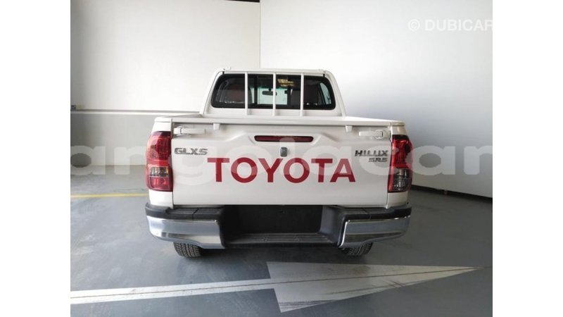 Big with watermark toyota hilux bengo province import dubai 3931