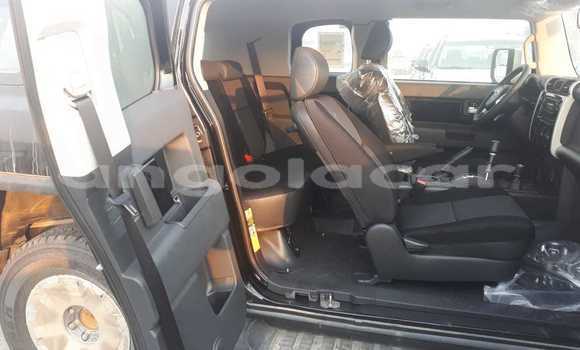 Buy New Toyota FJ Cruiser Black Car in Luanda in Luanda Province Buy New Toyota FJ Cruiser Black Car in Luanda in Luanda Province
