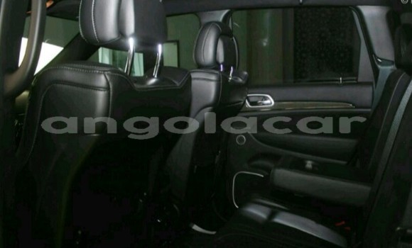 Acheter Neuf Voiture Jeep Cherokee Blanc à Luanda, Province de Luanda Acheter Neuf Voiture Jeep Cherokee Blanc à Luanda, Province de Luanda