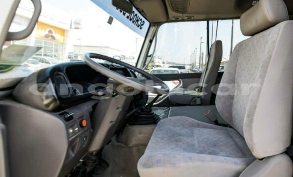 Comprar Novo Toyota Coaster Outro Carro em Luanda em Luanda Province Comprar Novo Toyota Coaster Outro Carro em Luanda em Luanda Province