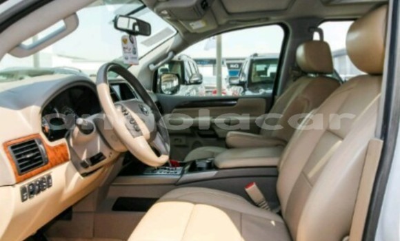 Buy New Nissan Armada White Car in Luanda in Luanda Province Buy New Nissan Armada White Car in Luanda in Luanda Province