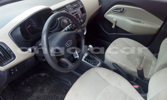 Comprar Usado Kia rio Vermelho Carro em Luanda em Luanda Province Comprar Usado Kia rio Vermelho Carro em Luanda em Luanda Province