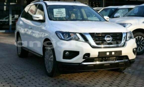 Buy New Nissan Pathfinder White Car in Luanda in Luanda Province Buy New Nissan Pathfinder White Car in Luanda in Luanda Province