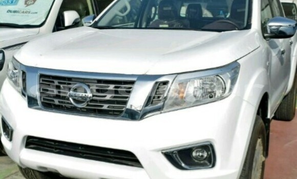 Buy New Nissan Navara White Car in Luanda in Luanda Province Buy New Nissan Navara White Car in Luanda in Luanda Province