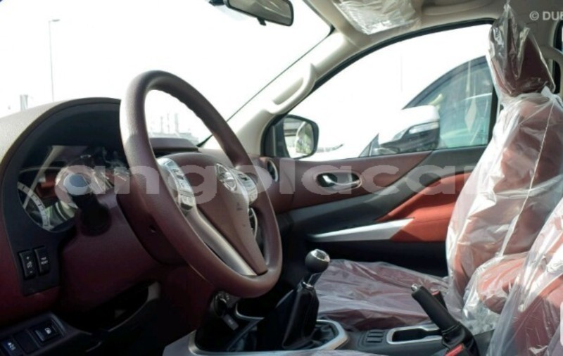 Big with watermark nissan navara luanda province luanda 3983