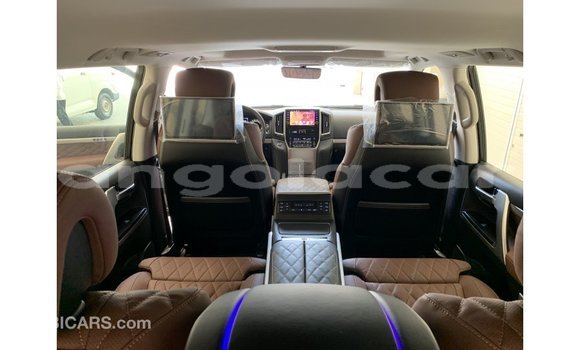 Comprar Importar Toyota Land Cruiser Preto Carro em Import - Dubai em Bengo Province Comprar Importar Toyota Land Cruiser Preto Carro em Import - Dubai em Bengo Province