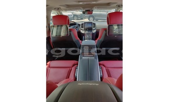 Buy Import Toyota Land Cruiser Black Car in Import - Dubai in Bengo Province Buy Import Toyota Land Cruiser Black Car in Import - Dubai in Bengo Province