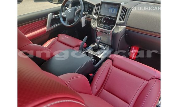 Buy Import Toyota Land Cruiser Black Car in Import - Dubai in Bengo Province Buy Import Toyota Land Cruiser Black Car in Import - Dubai in Bengo Province