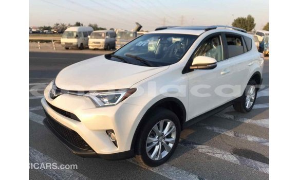 Comprar Importar Toyota 4Runner Branco Carro em Import - Dubai em Bengo Province Comprar Importar Toyota 4Runner Branco Carro em Import - Dubai em Bengo Province