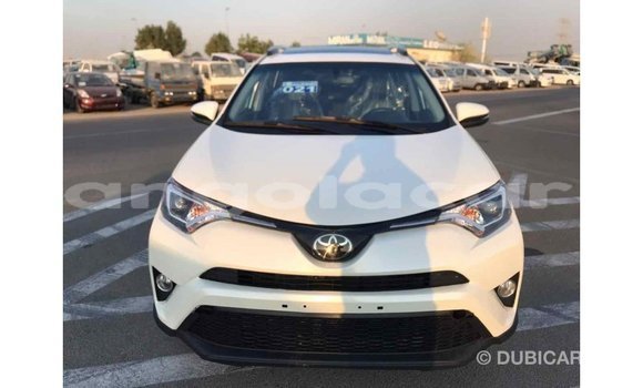 Comprar Importar Toyota 4Runner Branco Carro em Import - Dubai em Bengo Province Comprar Importar Toyota 4Runner Branco Carro em Import - Dubai em Bengo Province