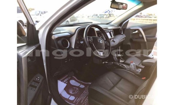 Comprar Importar Toyota 4Runner Branco Carro em Import - Dubai em Bengo Province Comprar Importar Toyota 4Runner Branco Carro em Import - Dubai em Bengo Province
