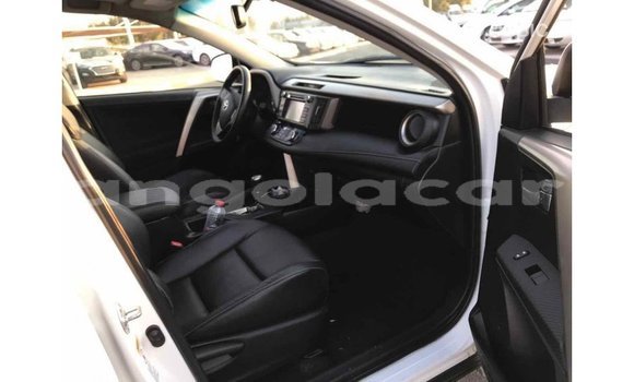Comprar Importar Toyota 4Runner Branco Carro em Import - Dubai em Bengo Province Comprar Importar Toyota 4Runner Branco Carro em Import - Dubai em Bengo Province