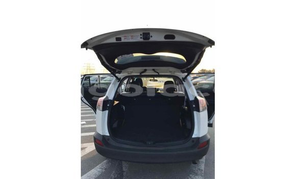 Comprar Importar Toyota 4Runner Branco Carro em Import - Dubai em Bengo Province Comprar Importar Toyota 4Runner Branco Carro em Import - Dubai em Bengo Province