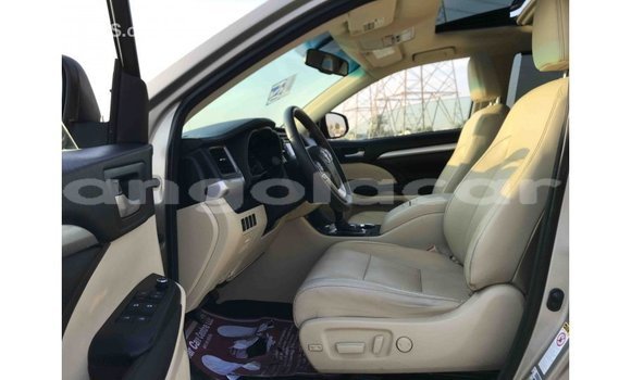 Buy Import Toyota Highlander Other Car in Import - Dubai in Bengo Province Buy Import Toyota Highlander Other Car in Import - Dubai in Bengo Province