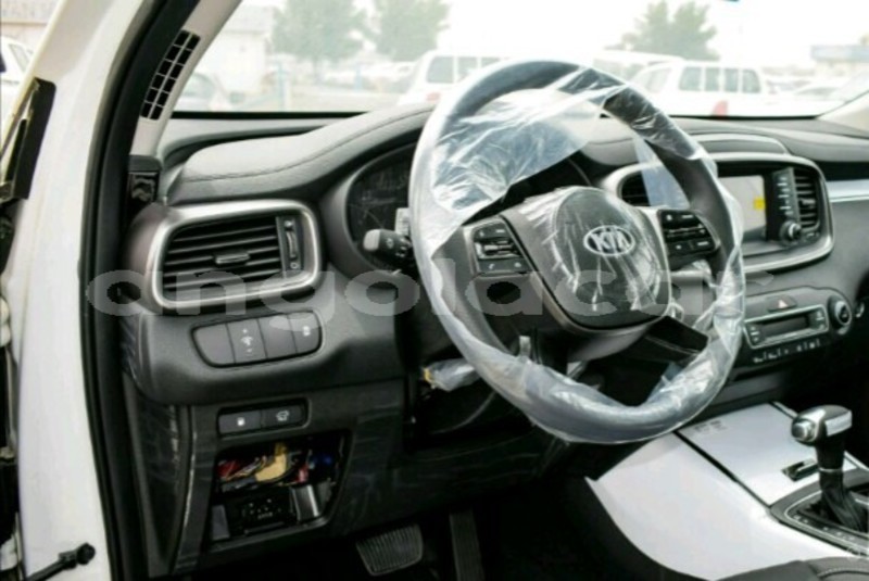 Big with watermark kia sorento luanda province luanda 4015