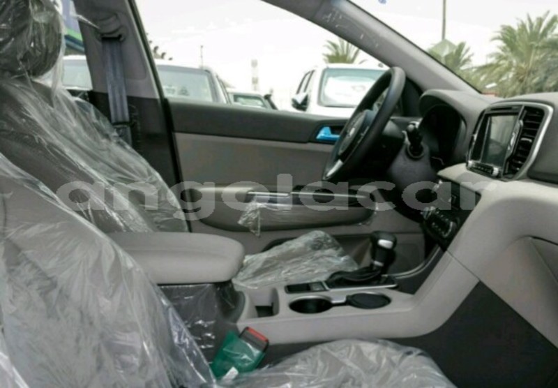 Big with watermark kia sportage luanda province luanda 4017