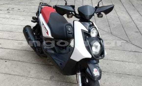 Buy New Yamaha BWs White Bike in Caxito in Bengo Buy New Yamaha BWs White Bike in Caxito in Bengo