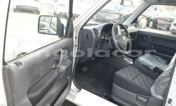 Acheter Neuf Voiture Suzuki Jimny Blanc à Luanda, Province de Luanda Acheter Neuf Voiture Suzuki Jimny Blanc à Luanda, Province de Luanda