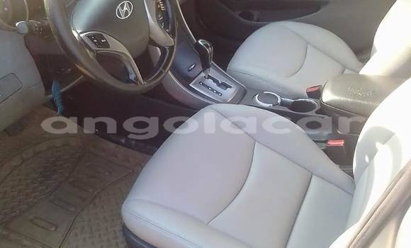 Comprar Usado Hyundai Elantra Prata Carro em Luanda em Luanda Province Comprar Usado Hyundai Elantra Prata Carro em Luanda em Luanda Province