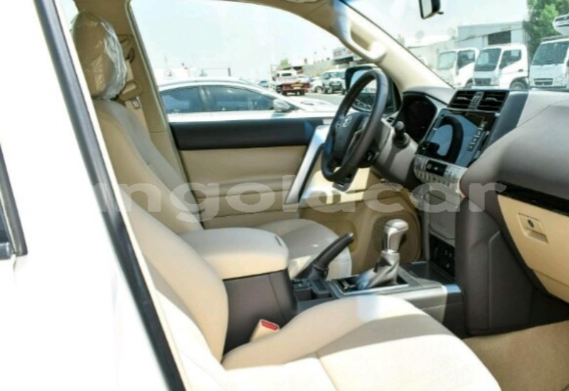 Big with watermark toyota prado luanda province luanda 4078